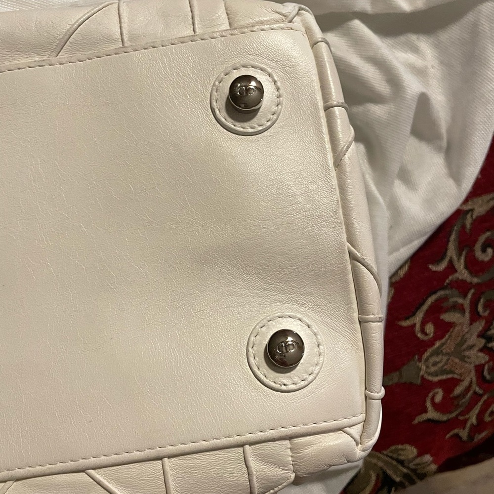 Christian Dior
Le Trente Bag - Picture 8 of 14